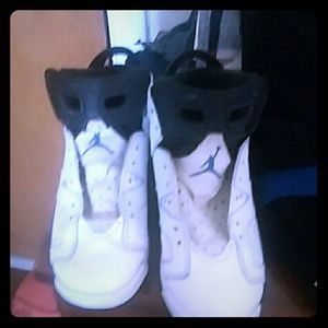 Jordan 6s